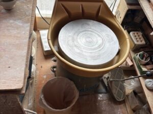 中古電動ろくろ　セラミックアート製